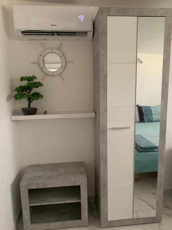 Apartments Albatross โนวาลยา ภายนอก รูปภาพ