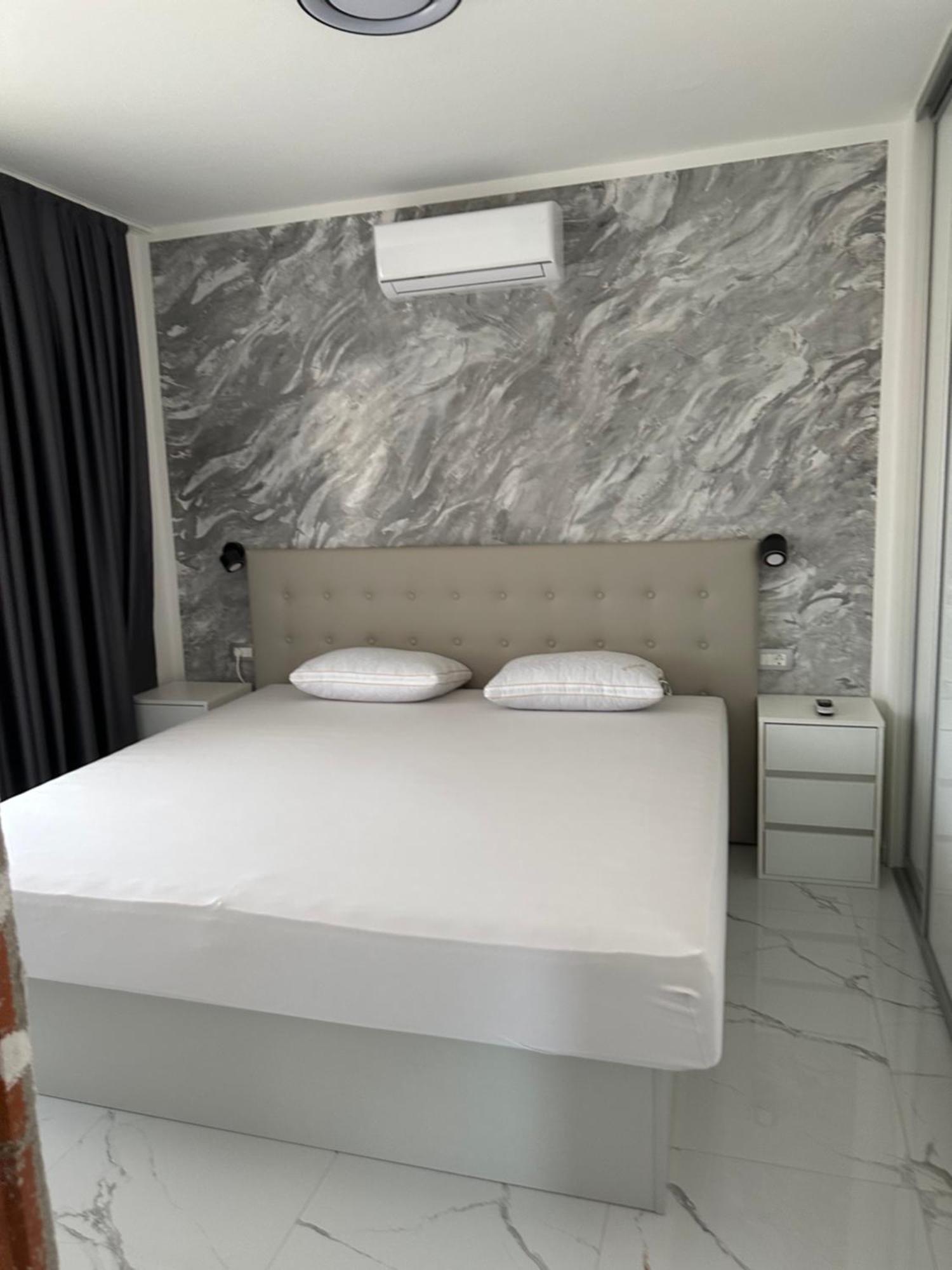 Apartments Albatross โนวาลยา ภายนอก รูปภาพ